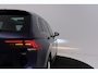Volkswagen Tiguan 1.4 TSI Connected Series | Uitklap Trekhaak | Panoramadak | Dealer Ond. | CarPlay | Stoelverwarming |