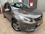 Peugeot 2008 1.2 PureTech GT-line / Leder / Camera / PDC / Cruise / Clima