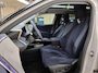 DS NO 8 Étoile Absolute Comfort Tech 74 kWh Panorama Dak | Alcantara Stoelen met Geheugen en Massage | Premium Audio | 20" Lichtmetaal | Matrix LED | Bicolour | Ventialtie | 4-wiel besturing | Achterbank verwarmd | Achteruitrijcamera