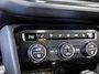 Volkswagen Tiguan 2.0 TSI 4Motion 2x R-Line / 180pk / Panorama dak / Trekhaak / Rondomzicht camera /