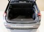 Volkswagen Tiguan 2.0 TSI 4Motion 2x R-Line / 180pk / Panorama dak / Trekhaak / Rondomzicht camera /