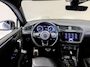 Volkswagen Tiguan 2.0 TSI 4Motion 2x R-Line / 180pk / Panorama dak / Trekhaak / Rondomzicht camera /