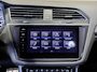 Volkswagen Tiguan 2.0 TSI 4Motion 2x R-Line / 180pk / Panorama dak / Trekhaak / Rondomzicht camera /