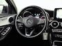 Mercedes-Benz C-klasse 180 AMG Sport Automaat (GROOT NAVI, PANAMERICANA GRILL, LEDER, STOELVERWARMING, GETINT GLAS, SPORTSTOELEN, CRUISE, NIEUWE APK, NIEUWSTAAT)