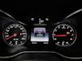 Mercedes-Benz C-klasse 180 AMG Sport Automaat (GROOT NAVI, PANAMERICANA GRILL, LEDER, STOELVERWARMING, GETINT GLAS, SPORTSTOELEN, CRUISE, NIEUWE APK, NIEUWSTAAT)