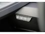 Renault Master E-Tech T35 L2H2 Advance Long Range 87 kWh 143pk - 2x Schuifdeur - 360 parkeersensoren + Camera - Betimmering - Navi - 270 GR Deuren - Stoelverwarming - Rijklaar