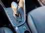 Volkswagen Polo 1.0 TSI Comfortline 5 drs in automaat en parkeersensoren en trekhaak en navigatie en bluetooth en cruise controle