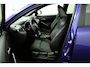 Toyota Corolla Cross Hybrid 200 Style | Stoelverwarming | Parkeersensoren | Half lederen bekleding | Licht metalen velgen | Elektrische achterklep |