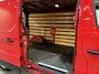 Renault Trafic 2.0 dCi 120 PK L2H1 / Euro 6 / Airco / Cruise Control / PDC / CarPlay / Navigatie / Trekhaak / Imperiaal / 3-Zits
