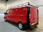 Renault Trafic 2.0 dCi 120 PK L2H1 / Euro 6 / Airco / Cruise Control / PDC / CarPlay / Navigatie / Trekhaak / Imperiaal / 3-Zits