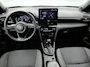 Toyota Yaris Cross 1.5 Hybrid 115 Dynamic Comfort Pack | BTW voertuig | Dodehoek detectie | Stoel+stuurverwarming | Parkeersensoren voor+achter | Climate Control | Cruise Control Adaptive | Navigatie | Apple CarPlay/Android Auto |
