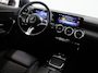 Mercedes-Benz CLA 180 Business Line | Achteruitrijcamera | Apple Carplay | Stoelverwarming | Grootlicht assistent |