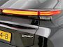 Toyota C-HR / C-HR+ 2.0 Plug-in Hybrid 220 Dynamic | BTW voertuig | Dodehoek detectie | Stoel+stuurverwarming | Parkeersensoren voor+achter | Climate Control | Cruise Control Adaptive | Navigatie | Apple CarPlay/Android Auto |