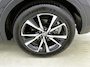 Toyota C-HR / C-HR+ 2.0 Plug-in Hybrid 220 Dynamic | BTW voertuig | Dodehoek detectie | Stoel+stuurverwarming | Parkeersensoren voor+achter | Climate Control | Cruise Control Adaptive | Navigatie | Apple CarPlay/Android Auto |