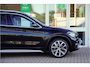 BMW X1 sDrive20i Orange Edition II | Panorama | Trekhaak | ACC | Leer | H/K