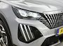 Peugeot 2008 SUV Allure 100pk | Navigatie | Climate Control | Cruise Control | Parkeersensoren v+a | Keyless | Armsteun | Digitaal instrumentenpaneel | Draadloze Apple Carplay / Android Auto + telefoonlader | DAB+ radio | Led koplampen | Donker getint glas | 17" lichtmetalen velgen |