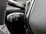 Peugeot 2008 SUV Allure 100pk | Navigatie | Climate Control | Cruise Control | Parkeersensoren v+a | Keyless | Armsteun | Digitaal instrumentenpaneel | Draadloze Apple Carplay / Android Auto + telefoonlader | DAB+ radio | Led koplampen | Donker getint glas | 17" lichtmetalen velgen |