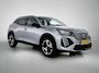 Peugeot 2008 SUV Allure 100pk | Navigatie | Climate Control | Cruise Control | Parkeersensoren v+a | Keyless | Armsteun | Digitaal instrumentenpaneel | Draadloze Apple Carplay / Android Auto + telefoonlader | DAB+ radio | Led koplampen | Donker getint glas | 17" lichtmetalen velgen |