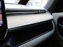 Volkswagen ID. Buzz 1st Max 77kWh | Trekhaak | 360° Camera | 2x elektrische schuifdeur | Stoelverwarming | Side Assist |