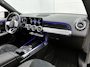 Mercedes-Benz GLB 180 Business Solution AMG | Panoramadak | Sfeerverlichting | Cruise Control | Inclusief 24 maanden MB Certified garantie voor Europa.