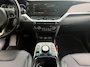 Kia Niro EV e-Niro DynamicPlusLine 64 kWh | Navigatie | Apple Carplay/Android Auto | Adaptieve Cruise Control | Stoel/Stuurverwarming | Lichtmetalen Velgen |
