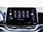Volkswagen T-Roc 1.0 TSI R-Line / 110pk / NAP / Dodehoek herkenning / Virtual dashboard /