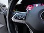 Volkswagen Golf Variant 1.0 TSI Life Sfeerverlichting App-Connect Parkeersensoren Navigatie