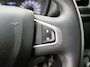 Renault Master T35 2.3 dCi 135 L2H2 Work Edition - Trekhaak - Sidebars - Deursloten - 3 persoons -