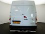 Renault Master T35 2.3 dCi 135 L2H2 Work Edition - Trekhaak - Sidebars - Deursloten - 3 persoons -