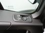 Renault Master T35 2.3 dCi 135 L2H2 Work Edition - Trekhaak - Sidebars - Deursloten - 3 persoons -