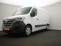 Renault Master T35 2.3 dCi 135 L2H2 Work Edition - Trekhaak - Sidebars - Deursloten - 3 persoons -