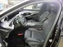Peugeot E-3008 GT Exclusive ALLE OPTIES! | Pano/Kanteldak! | Trekhaak | LEDER | 20 INCH LMV | 98% SOH | 12V aansluiting (in de middenconsole, op de achterzijde van de middenconsole en in de bagageruimte) | 20'' lichtmetalen velgen SOFIA | Achterbank met gedeeld (40:20:40) neerklapbare rugleuning
