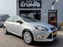 Ford Focus 1.6 EcoBoost First Edition -CLIMA-CRUISECONTROL-VOORUITVERWARMING-STOELVERWARMING-LICHTMETALEN VELGEN-110.906 KM'S!