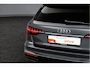 Audi A4 Avant 40 TFSI 204pk s-tronic S Line exterieur / Tour pakket / Stoelverwarming / Sportstoelen / 18" LM velgen