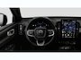 Volvo EC40 P5 Long Range Ultra Black Edition Europa 82 kWh | Nieuw Model | Matrix LED | Harman Kardon Audio | Adaptieve Cruise Control | Panoramadak | 20" | Stoelverwarming Voor + Achter | Getint Glas | BLIS |