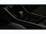 Volvo EC40 P5 Long Range Ultra Black Edition Europa 82 kWh | Nieuw Model | Matrix LED | Harman Kardon Audio | Adaptieve Cruise Control | Panoramadak | 20" | Stoelverwarming Voor + Achter | Getint Glas | BLIS |