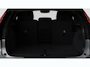 Volvo EC40 P5 Long Range Ultra Black Edition Europa 82 kWh | Nieuw Model | Matrix LED | Harman Kardon Audio | Adaptieve Cruise Control | Panoramadak | 20" | Stoelverwarming Voor + Achter | Getint Glas | BLIS |