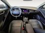 Kia Niro EV ExecutiveLine 64.8 kWh Accu 100% | Meest luxe uitvoering | Schuif/kantel dak | Dodehoek Detectie | Cruise Control Adaptief | Head up Display | Stoelverwarming en Ventilatie | Harmen / Kardon | camera | Carplay & Android | Fabrieksgarantie t/m 19-06-2031