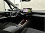 CUPRA Born e-Boost 231PK 62 kWh | Panorama | Dynamic-Pakket | 20'' Blizzard | ACC | Dodehoek | Copper-Details | Keyless | Sfeerverlichting | LED | Pilot M+ | Tech-L Pakket | Carplay | Stuurverwarming | Interieur-Voorverwarming | Getint Glas | Draadloos Laden |