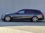 Mercedes-Benz C-klasse Estate 180 AMG Line / Trekgewicht 1.800 kg / All season banden / Burmester Audio Systeem / Elektrische achterklep / Rondomzicht camera / Adaptief cruise control / Climate control / Draadloze telefoon lader / Apple Carplay Android Auto /