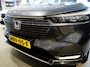 Honda HR-V 1.5 i-MMD 131pk CVT Advance Style 4 Seizoenenbanden erop