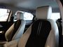 Honda HR-V 1.5 i-MMD 131pk CVT Advance Style 4 Seizoenenbanden erop