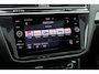 Volkswagen Tiguan 1.4 TSI ACT Comfortline Business R | Panoramadak | Trekhaak | Memory | Leder | Stoelverwarming | Surround Camera | Active-Lighting |
