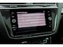 Volkswagen Tiguan 1.4 TSI ACT Comfortline Business R | Panoramadak | Trekhaak | Memory | Leder | Stoelverwarming | Surround Camera | Active-Lighting |