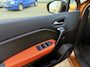 Renault Captur 1.6 E-Tech Plug-in Hybrid 160 Intens NAVIGATIE / CAMERA / L/M VELGEN / APPLE CARPLAY /
