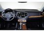 Volvo XC90 T8 Recharge AWD Inscription - IntelliSafe Assist & Surround - 360º Camera - Harman/Kardon audio - Adaptieve LED koplampen - Verwarmde voorstoelen, stuur & achterbank - Parkeersensoren voor & achter - Elektr. bedienb. voorstoelen met geheugen - Draadloze tel. lader - Extra getint glas - Inklapbare trekhaak - 20' LMV