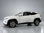 Hyundai Tucson 1.6 T-GDI MHEV Comfort, Navigatie, Achteruitrijcamera, Cruise controle,  Elek ramen V/A/, Elek spiegels, Led verlichting, Pdc V/A, Lm velgen 19'', Nederlandse auto, Trekgewicht 1650kg!! Bovag afleverpakket 695,-