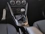 Mazda 2 1.5 e-SkyActiv-G 90 Homura | Apple Carplay/Android Auto | Climate control | Achteruitrijcamera | Stoel/stuurverwarming | Lichtmetalen velgen |