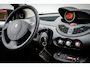 Renault Twingo 1.2-16V 77 PK Authentique | Ned Auto van 1 e EIGN | 20.853 KM | UNIEK | MEENEEMPRIJS | | Radio Cd | ABS | Stuurbekrachtiging | centrale vergrendeling met afstandsbediening |