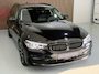 BMW 5-Serie Touring 520i High Executive Automaat Navigatie full map / Lederen interieur / Camera / Elektrische stoelen / etc..